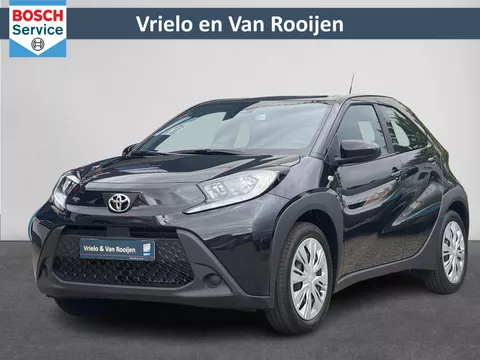 Toyota Aygo X 1.0 VVT-i MT Play | NIEUW! | Airco | ACC | Camera | Stoelverwarming | DAB | ( Vestiging - Nieuwegein )