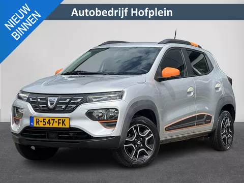 Dacia Spring Comfort Plus (Orange Pack) 27 kWh 1e Eigenaar | Elektrisch | Airco | LM-Velgen | Dakrail  | El ramen V+A | Camera | Centrale vergrendeling | 13.091 KM!!