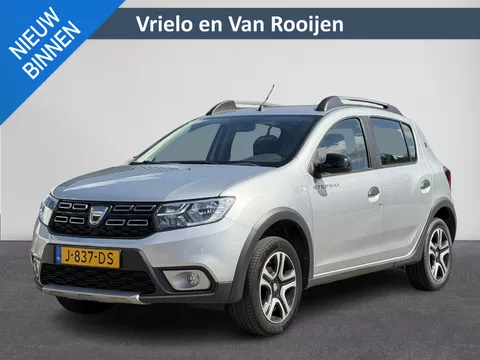 Dacia Sandero 1.0 TCe Bi-Fuel Stepway Serie Limitee 15th Anniv. Camera | Cruise | Clima | Navi | PDC | Bluetooth ( Vestiging - Nieuwegein )