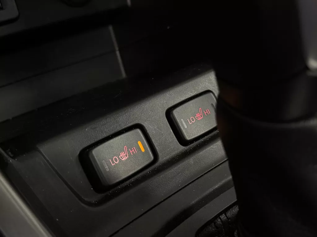 Suzuki Vitara 1.5 Hybrid Style | Automaat | Camera | Clima | Stoelverwarming voor | Pano | LM velgen | ( Vestiging - Nieuwegein ) Suzuki Vitara 1.5 Hybrid Style | Automaat | Camera | Clima | Stoelverwarming voor | Pano | LM velgen | ( Vestiging - Nieuwegein )