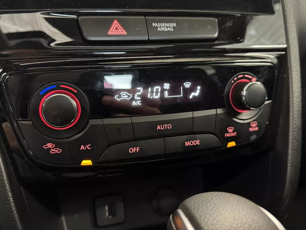 Suzuki Vitara 1.5 Hybrid Style | Automaat | Camera | Clima | Stoelverwarming voor | Pano | LM velgen | ( Vestiging - Nieuwegein ) Suzuki Vitara 1.5 Hybrid Style | Automaat | Camera | Clima | Stoelverwarming voor | Pano | LM velgen | ( Vestiging - Nieuwegein )