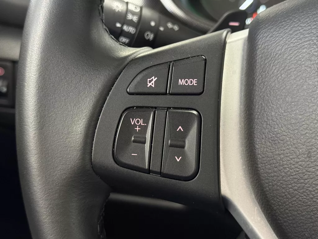 Suzuki Vitara 1.5 Hybrid Style | Automaat | Camera | Clima | Stoelverwarming voor | Pano | LM velgen | ( Vestiging - Nieuwegein ) Suzuki Vitara 1.5 Hybrid Style | Automaat | Camera | Clima | Stoelverwarming voor | Pano | LM velgen | ( Vestiging - Nieuwegein )