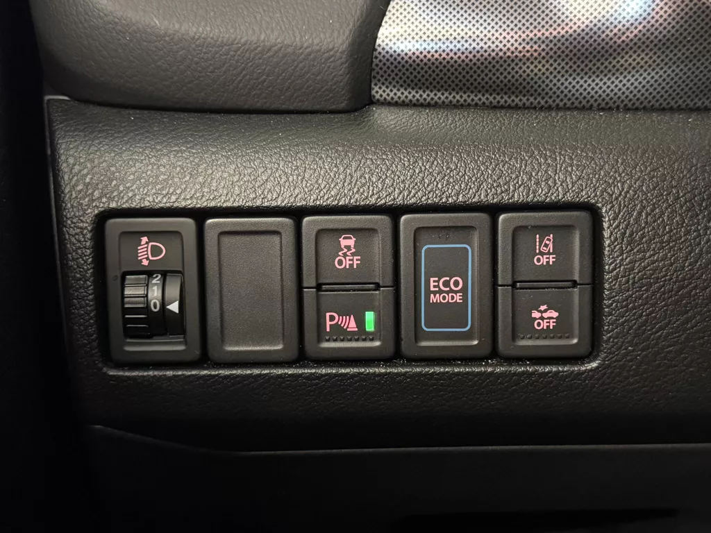 Suzuki Vitara 1.5 Hybrid Style | Automaat | Camera | Clima | Stoelverwarming voor | Pano | LM velgen | ( Vestiging - Nieuwegein ) Suzuki Vitara 1.5 Hybrid Style | Automaat | Camera | Clima | Stoelverwarming voor | Pano | LM velgen | ( Vestiging - Nieuwegein )