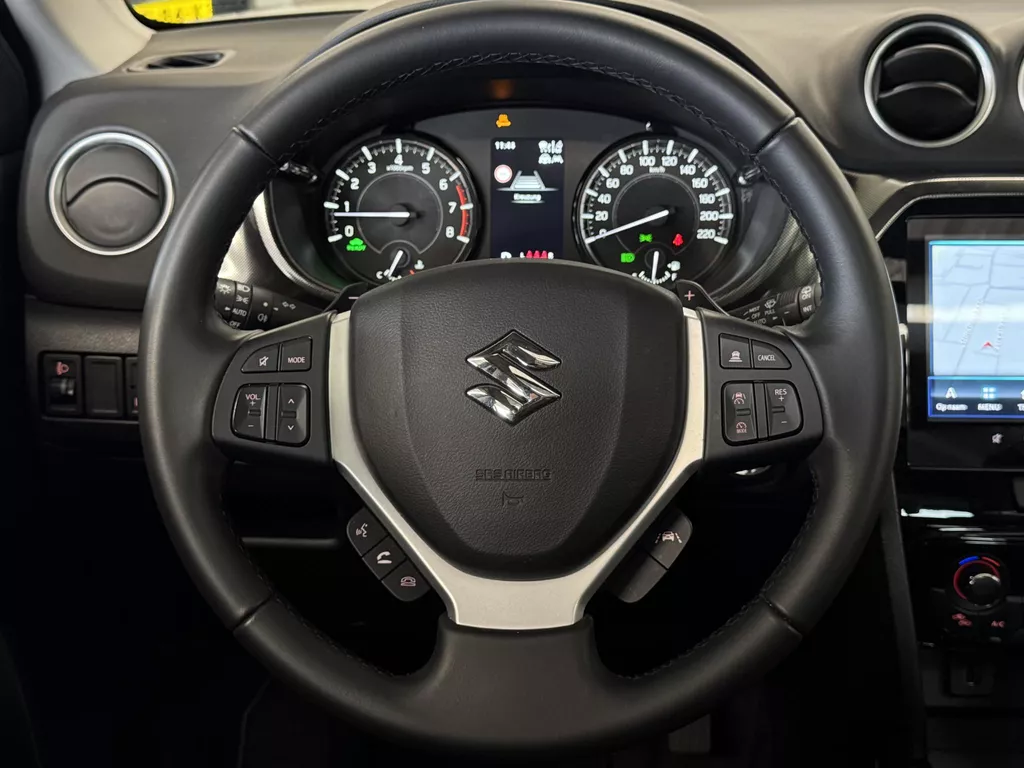 Suzuki Vitara 1.5 Hybrid Style | Automaat | Camera | Clima | Stoelverwarming voor | Pano | LM velgen | ( Vestiging - Nieuwegein ) Suzuki Vitara 1.5 Hybrid Style | Automaat | Camera | Clima | Stoelverwarming voor | Pano | LM velgen | ( Vestiging - Nieuwegein )