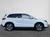 Suzuki Vitara 1.5 Hybrid Style | Automaat | Camera | Clima | Stoelverwarming voor | Pano | LM velgen | ( Vestiging - Nieuwegein ) Foto