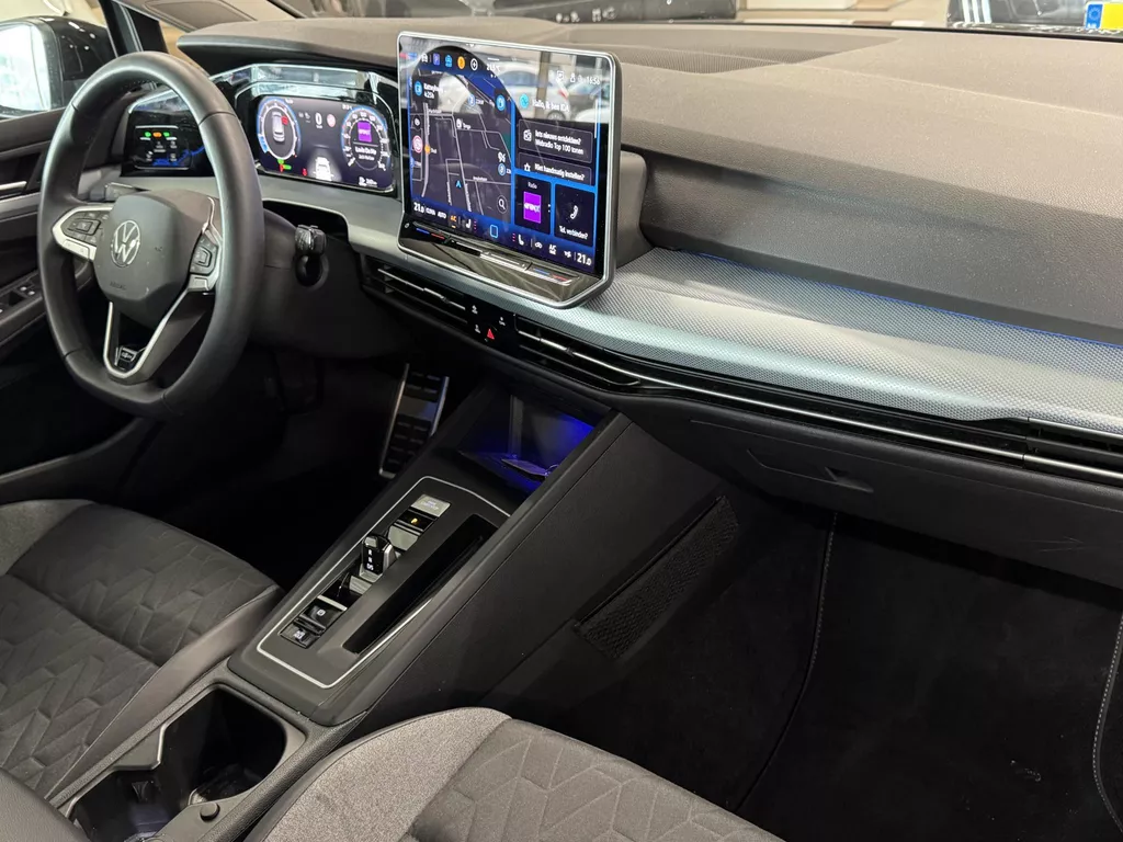 Volkswagen Golf 1.5 eTSI Goal | Automaat | Stoel / Stuurverwarming | ACC | Clima | Navi | PDC | Carplay | ( Vesteging - Nieuwegein ) Volkswagen Golf 1.5 eTSI Goal | Automaat | Stoel / Stuurverwarming | ACC | Clima | Navi | PDC | Carplay | ( Vesteging - Nieuwegein )