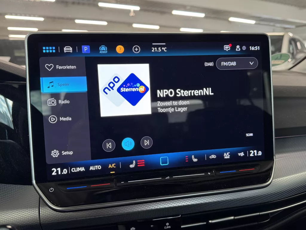 Volkswagen Golf 1.5 eTSI Goal | Automaat | Stoel / Stuurverwarming | ACC | Clima | Navi | PDC | Carplay | ( Vesteging - Nieuwegein ) Volkswagen Golf 1.5 eTSI Goal | Automaat | Stoel / Stuurverwarming | ACC | Clima | Navi | PDC | Carplay | ( Vesteging - Nieuwegein )