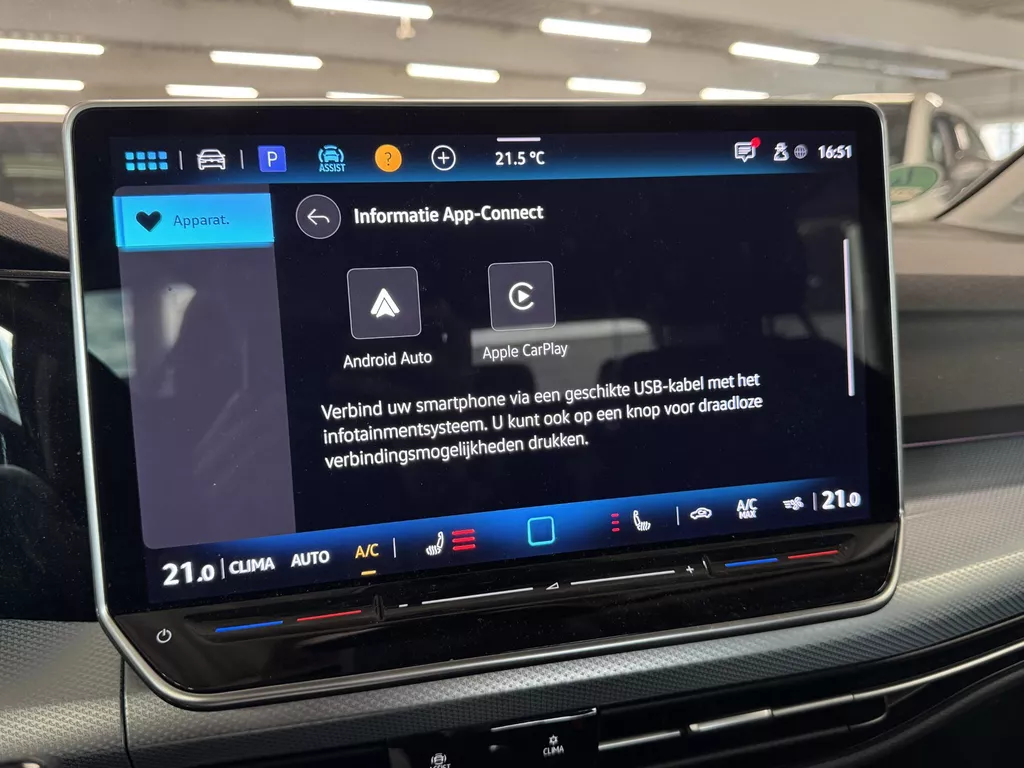 Volkswagen Golf 1.5 eTSI Goal | Automaat | Stoel / Stuurverwarming | ACC | Clima | Navi | PDC | Carplay | ( Vesteging - Nieuwegein ) Volkswagen Golf 1.5 eTSI Goal | Automaat | Stoel / Stuurverwarming | ACC | Clima | Navi | PDC | Carplay | ( Vesteging - Nieuwegein )