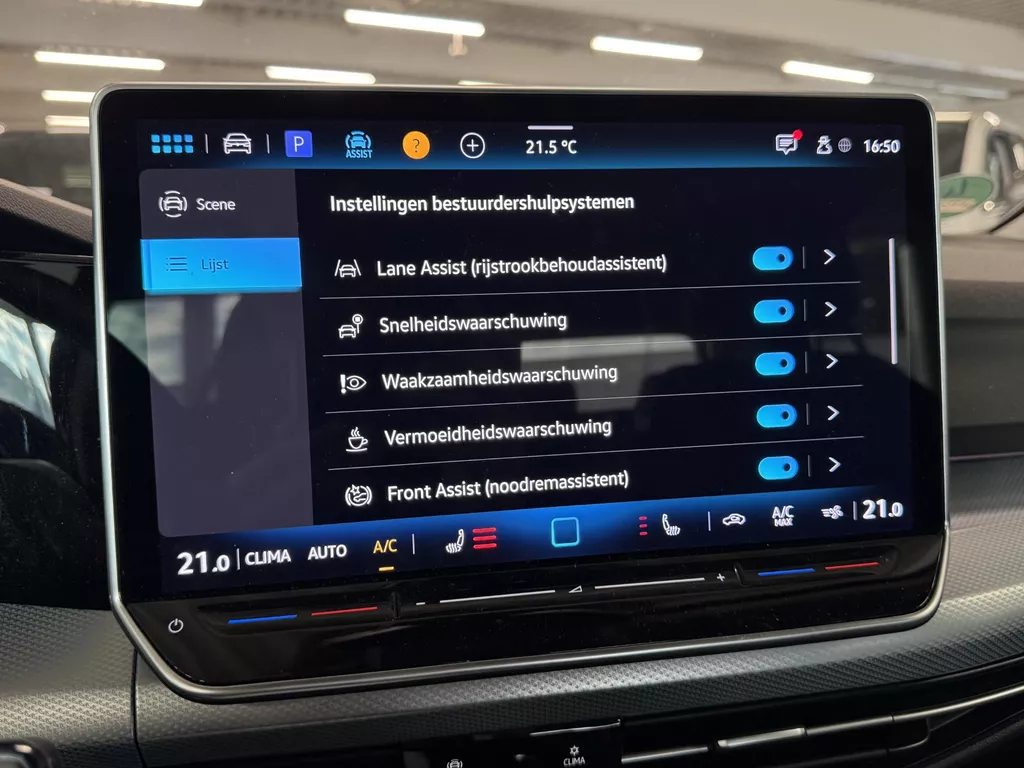 Volkswagen Golf 1.5 eTSI Goal | Automaat | Stoel / Stuurverwarming | ACC | Clima | Navi | PDC | Carplay | ( Vesteging - Nieuwegein ) Volkswagen Golf 1.5 eTSI Goal | Automaat | Stoel / Stuurverwarming | ACC | Clima | Navi | PDC | Carplay | ( Vesteging - Nieuwegein )
