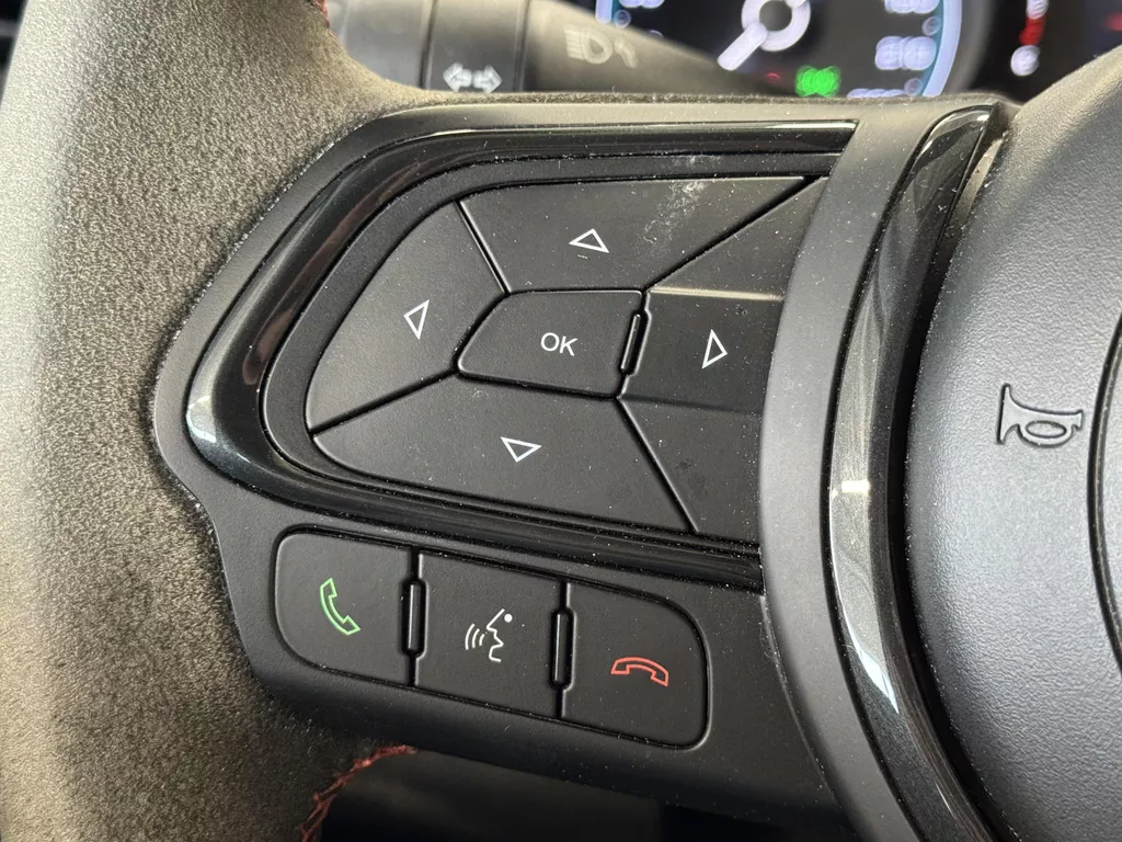 Fiat 500 X Cross 1.5 Hybrid Sport Cabrio | Automaat | Airco-Ecc | Navigatie | LED-lichtpakket | PDC | LM-Velgen ( Vesteging - Nieuwegein ) Fiat 500 X Cross 1.5 Hybrid Sport Cabrio | Automaat | Airco-Ecc | Navigatie | LED-lichtpakket | PDC | LM-Velgen ( Vesteging - Nieuwegein )