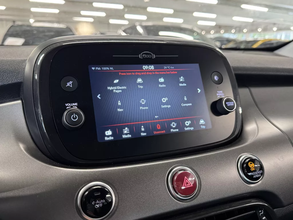Fiat 500 X Cross 1.5 Hybrid Sport Cabrio | Automaat | Airco-Ecc | Navigatie | LED-lichtpakket | PDC | LM-Velgen ( Vesteging - Nieuwegein ) Fiat 500 X Cross 1.5 Hybrid Sport Cabrio | Automaat | Airco-Ecc | Navigatie | LED-lichtpakket | PDC | LM-Velgen ( Vesteging - Nieuwegein )