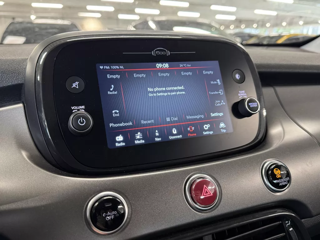 Fiat 500 X Cross 1.5 Hybrid Sport Cabrio | Automaat | Airco-Ecc | Navigatie | LED-lichtpakket | PDC | LM-Velgen ( Vesteging - Nieuwegein ) Fiat 500 X Cross 1.5 Hybrid Sport Cabrio | Automaat | Airco-Ecc | Navigatie | LED-lichtpakket | PDC | LM-Velgen ( Vesteging - Nieuwegein )