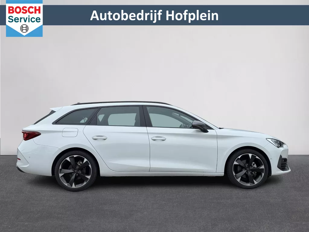 CUPRA Leon Sportstourer 1.5 eTSI Automaat Business Edition | Panorama Schuifdak | Navigatie | Climate Control | LED Verlichting | 18"Lmv | Camera | Keyless Go | Apple Carplay/Android Auto  ( Vestiging - Vianen ) CUPRA Leon Sportstourer 1.5 eTSI Automaat Business Edition | Panorama Schuifdak | Navigatie | Climate Control | LED Verlichting | 18"Lmv | Camera | Keyless Go | Apple Carplay/Android Auto  ( Vestiging - Vianen )