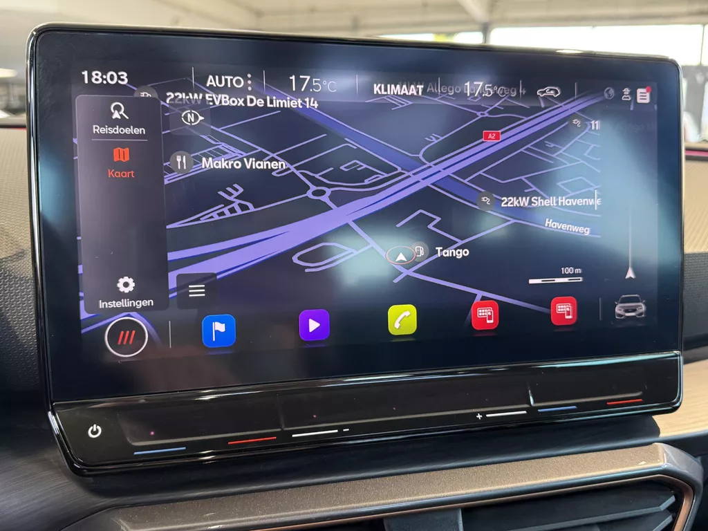 CUPRA Leon Sportstourer 1.5 eTSI Automaat Business Edition | Panorama Schuifdak | Navigatie | Climate Control | LED Verlichting | 18"Lmv | Camera | Keyless Go | Apple Carplay/Android Auto  ( Vestiging - Vianen ) CUPRA Leon Sportstourer 1.5 eTSI Automaat Business Edition | Panorama Schuifdak | Navigatie | Climate Control | LED Verlichting | 18"Lmv | Camera | Keyless Go | Apple Carplay/Android Auto  ( Vestiging - Vianen )