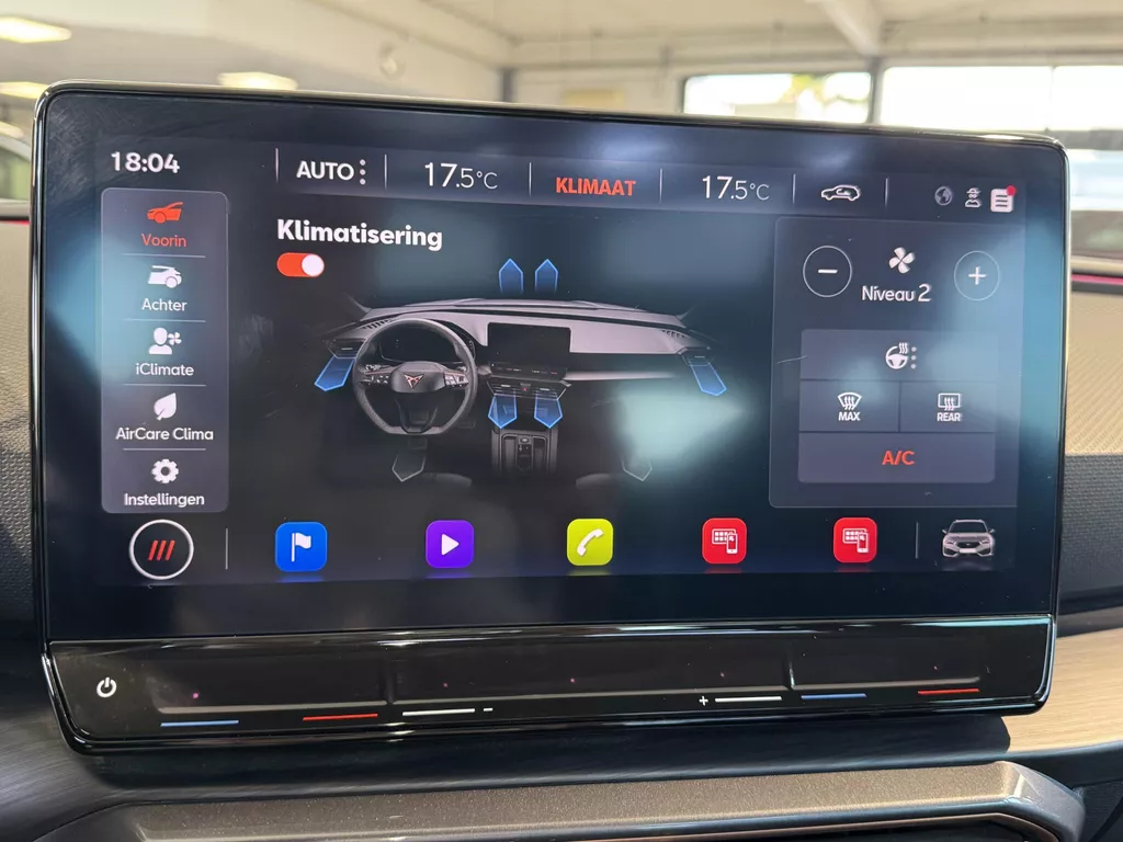 CUPRA Leon Sportstourer 1.5 eTSI Automaat Business Edition | Panorama Schuifdak | Navigatie | Climate Control | LED Verlichting | 18"Lmv | Camera | Keyless Go | Apple Carplay/Android Auto  ( Vestiging - Vianen ) CUPRA Leon Sportstourer 1.5 eTSI Automaat Business Edition | Panorama Schuifdak | Navigatie | Climate Control | LED Verlichting | 18"Lmv | Camera | Keyless Go | Apple Carplay/Android Auto  ( Vestiging - Vianen )