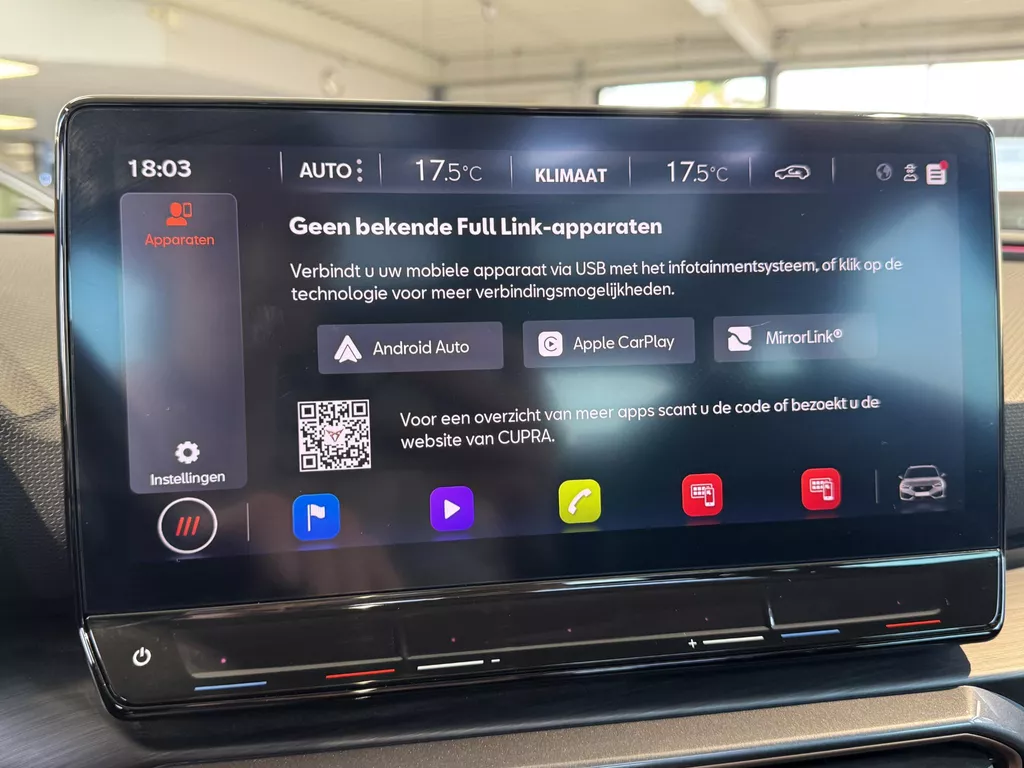 CUPRA Leon Sportstourer 1.5 eTSI Automaat Business Edition | Panorama Schuifdak | Navigatie | Climate Control | LED Verlichting | 18"Lmv | Camera | Keyless Go | Apple Carplay/Android Auto  ( Vestiging - Vianen ) CUPRA Leon Sportstourer 1.5 eTSI Automaat Business Edition | Panorama Schuifdak | Navigatie | Climate Control | LED Verlichting | 18"Lmv | Camera | Keyless Go | Apple Carplay/Android Auto  ( Vestiging - Vianen )