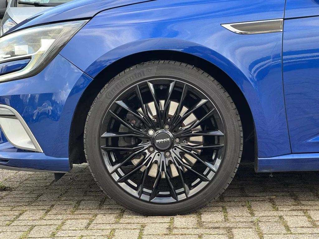 Renault Mégane 1.6 TCe 205pk Automaat GT | RS Drive | 4Control | Bose Soundsystem | Panorama Schuif/Kantel dak | Full Map Navigatie | Camera | Bluetooth | Parkeersensoren voor en Achter | 2 keer LMV | NAP | (Vestiging - Vianen ) Renault Mégane 1.6 TCe 205pk Automaat GT | RS Drive | 4Control | Bose Soundsystem | Panorama Schuif/Kantel dak | Full Map Navigatie | Camera | Bluetooth | Parkeersensoren voor en Achter | 2 keer LMV | NAP | (Vestiging - Vianen )