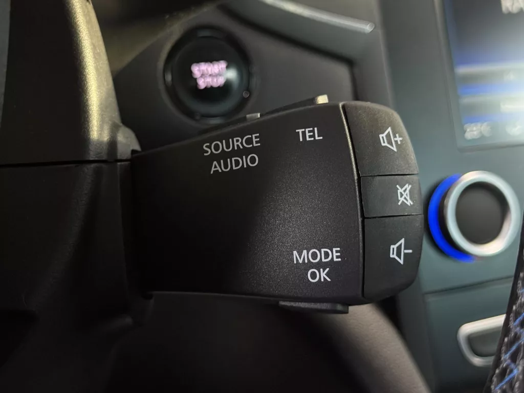 Renault Mégane 1.6 TCe 205pk Automaat GT | RS Drive | 4Control | Bose Soundsystem | Panorama Schuif/Kantel dak | Full Map Navigatie | Camera | Bluetooth | Parkeersensoren voor en Achter | 2 keer LMV | NAP | (Vestiging - Vianen ) Renault Mégane 1.6 TCe 205pk Automaat GT | RS Drive | 4Control | Bose Soundsystem | Panorama Schuif/Kantel dak | Full Map Navigatie | Camera | Bluetooth | Parkeersensoren voor en Achter | 2 keer LMV | NAP | (Vestiging - Vianen )