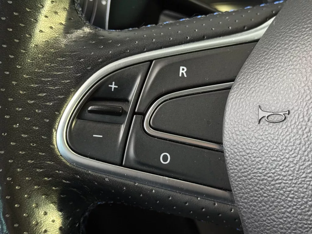 Renault Mégane 1.6 TCe 205pk Automaat GT | RS Drive | 4Control | Bose Soundsystem | Panorama Schuif/Kantel dak | Full Map Navigatie | Camera | Bluetooth | Parkeersensoren voor en Achter | 2 keer LMV | NAP | (Vestiging - Vianen ) Renault Mégane 1.6 TCe 205pk Automaat GT | RS Drive | 4Control | Bose Soundsystem | Panorama Schuif/Kantel dak | Full Map Navigatie | Camera | Bluetooth | Parkeersensoren voor en Achter | 2 keer LMV | NAP | (Vestiging - Vianen )