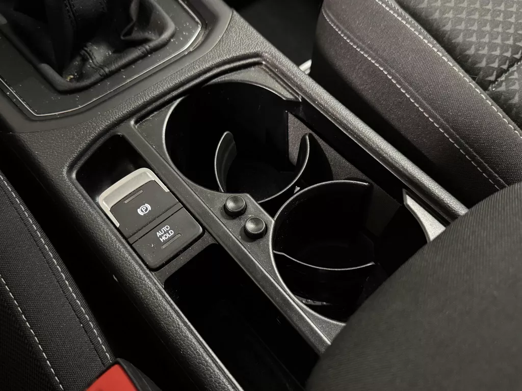 Volkswagen Touran 1.5 TSI Active 7 Persoons | Climate Control | Virtual Cockpit | Cruise Control | Navigatie | Apple Carplay/Android Auto | Stoelverwarming | Dodehoek detectie | ( Vestiging - Vianen Tel: 0347-371248 ) Volkswagen Touran 1.5 TSI Active 7 Persoons | Climate Control | Virtual Cockpit | Cruise Control | Navigatie | Apple Carplay/Android Auto | Stoelverwarming | Dodehoek detectie | ( Vestiging - Vianen Tel: 0347-371248 )