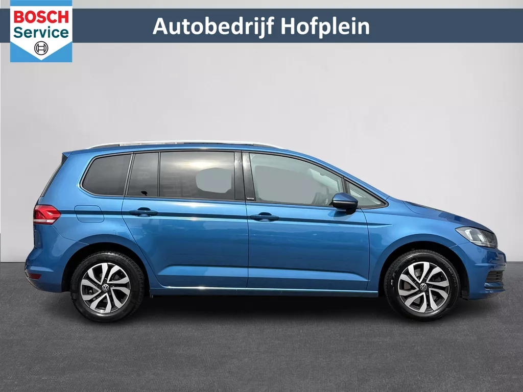 Volkswagen Touran 1.5 TSI Active 7 Persoons | Climate Control | Virtual Cockpit | Cruise Control | Navigatie | Apple Carplay/Android Auto | Stoelverwarming | Dodehoek detectie | ( Vestiging - Vianen Tel: 0347-371248 ) Volkswagen Touran 1.5 TSI Active 7 Persoons | Climate Control | Virtual Cockpit | Cruise Control | Navigatie | Apple Carplay/Android Auto | Stoelverwarming | Dodehoek detectie | ( Vestiging - Vianen Tel: 0347-371248 )