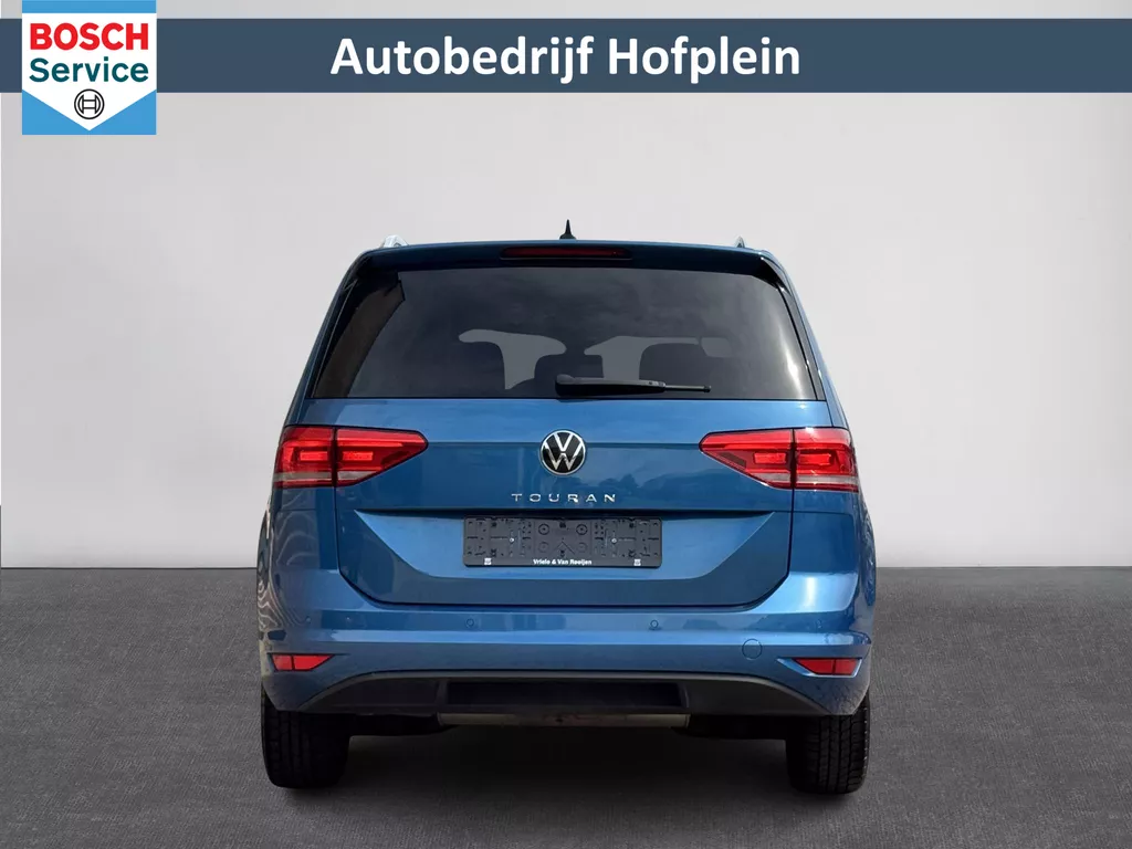 Volkswagen Touran 1.5 TSI Active 7 Persoons | Climate Control | Virtual Cockpit | Cruise Control | Navigatie | Apple Carplay/Android Auto | Stoelverwarming | Dodehoek detectie | ( Vestiging - Vianen Tel: 0347-371248 ) Volkswagen Touran 1.5 TSI Active 7 Persoons | Climate Control | Virtual Cockpit | Cruise Control | Navigatie | Apple Carplay/Android Auto | Stoelverwarming | Dodehoek detectie | ( Vestiging - Vianen Tel: 0347-371248 )