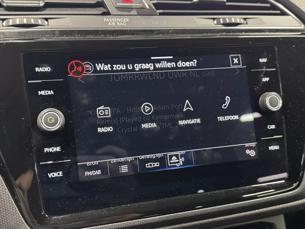 Volkswagen Touran 1.5 TSI Active 7 Persoons | Climate Control | Virtual Cockpit | Cruise Control | Navigatie | Apple Carplay/Android Auto | Stoelverwarming | Dodehoek detectie | ( Vestiging - Vianen Tel: 0347-371248 ) Volkswagen Touran 1.5 TSI Active 7 Persoons | Climate Control | Virtual Cockpit | Cruise Control | Navigatie | Apple Carplay/Android Auto | Stoelverwarming | Dodehoek detectie | ( Vestiging - Vianen Tel: 0347-371248 )