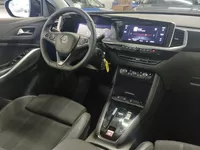 Opel Grandland 1.2 Turbo GS | Automaat | Camera | Carplay | Airco | Navi | LM velgen | Stuur - Stoelverwarming | ( Vestiging - Nieuwegein ) Foto