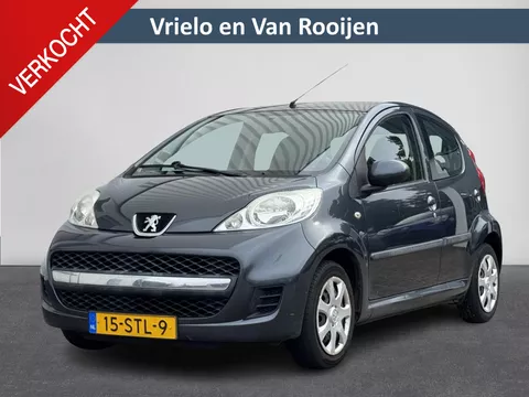 Peugeot 107 1.0-12V XS | Airco | elektrische ramen voor | radio CD speler | ( Vesteging -  Nieuwegein ) Peugeot 107 1.0-12V XS | Airco | elektrische ramen voor | radio CD speler | ( Vesteging -  Nieuwegein )