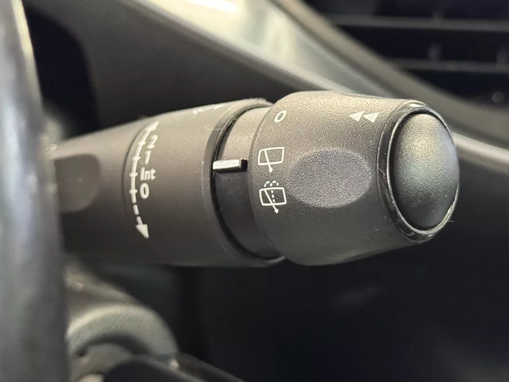 Peugeot 308 SW 1.2 PureTech Blue Lease | Airco | Navi | Cruise | LED dagrijverlichting ( Vestiging - Driebergen ) Peugeot 308 SW 1.2 PureTech Blue Lease | Airco | Navi | Cruise | LED dagrijverlichting ( Vestiging - Driebergen )