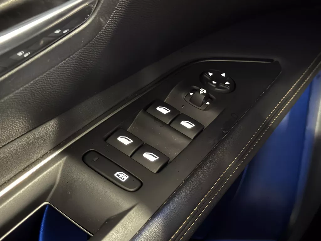 Peugeot 3008 1.2 Hybrid 145 GT | ACC | 360 Camera | Clima | Stoelverw. | Navi | Sportstoelen ( Vestiging - Nieuwegein ) Peugeot 3008 1.2 Hybrid 145 GT | ACC | 360 Camera | Clima | Stoelverw. | Navi | Sportstoelen ( Vestiging - Nieuwegein )