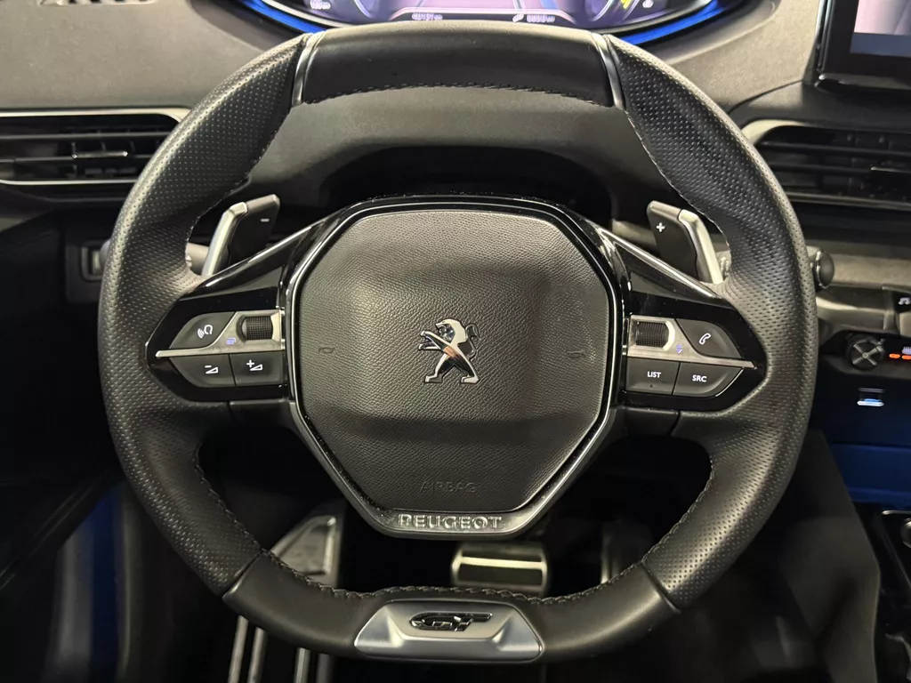 Peugeot 3008 1.2 Hybrid 145 GT | ACC | 360 Camera | Clima | Stoelverw. | Navi | Sportstoelen ( Vestiging - Nieuwegein ) Peugeot 3008 1.2 Hybrid 145 GT | ACC | 360 Camera | Clima | Stoelverw. | Navi | Sportstoelen ( Vestiging - Nieuwegein )