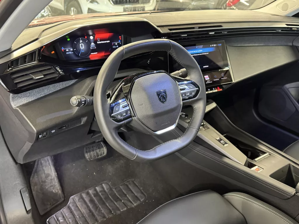 Peugeot 408 1.2 PureTech Allure 130pk Automaat | Navigatie | Climate Control | Digitaal Dashboard| ParkeerSensoren | Apple Carplay/Android Auto | LED Verlichting | Keyless entry ( Vestiging - Vianen Tel: 0347-371248 ) Peugeot 408 1.2 PureTech Allure 130pk Automaat | Navigatie | Climate Control | Digitaal Dashboard| ParkeerSensoren | Apple Carplay/Android Auto | LED Verlichting | Keyless entry ( Vestiging - Vianen Tel: 0347-371248 )