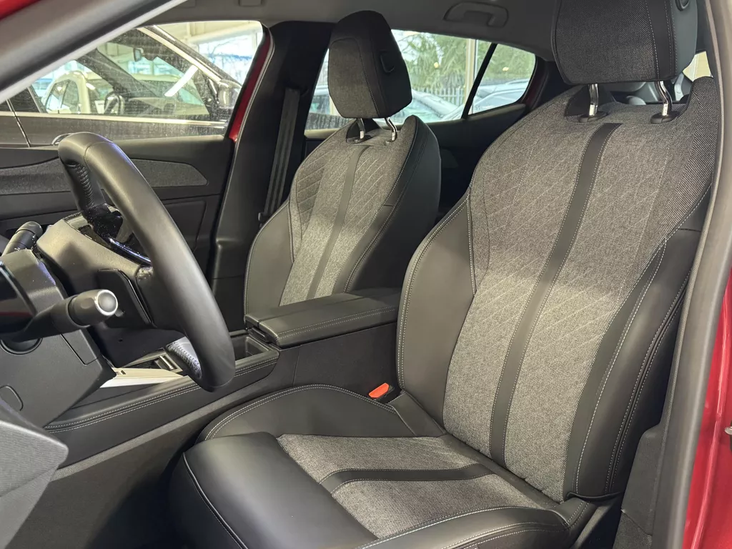 Peugeot 408 1.2 PureTech Allure 130pk Automaat | Navigatie | Climate Control | Digitaal Dashboard| ParkeerSensoren | Apple Carplay/Android Auto | LED Verlichting | Keyless entry ( Vestiging - Vianen Tel: 0347-371248 ) Peugeot 408 1.2 PureTech Allure 130pk Automaat | Navigatie | Climate Control | Digitaal Dashboard| ParkeerSensoren | Apple Carplay/Android Auto | LED Verlichting | Keyless entry ( Vestiging - Vianen Tel: 0347-371248 )