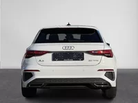 Audi A3 Sportback 30 TFSI S edition | Automaat | Airco | Carplay | Cruise | LED | Navi | LM velgen | ( Vestiging - Nieuwegein ) Foto