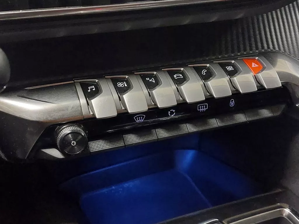 Peugeot 5008 1.2 PureTech Active 131PK | Automaat | Navigatie | LM-Velgen | Airco-Ecc | Camera+PDC | LED ( Vestiging - Nieuwegein ) Peugeot 5008 1.2 PureTech Active 131PK | Automaat | Navigatie | LM-Velgen | Airco-Ecc | Camera+PDC | LED ( Vestiging - Nieuwegein )