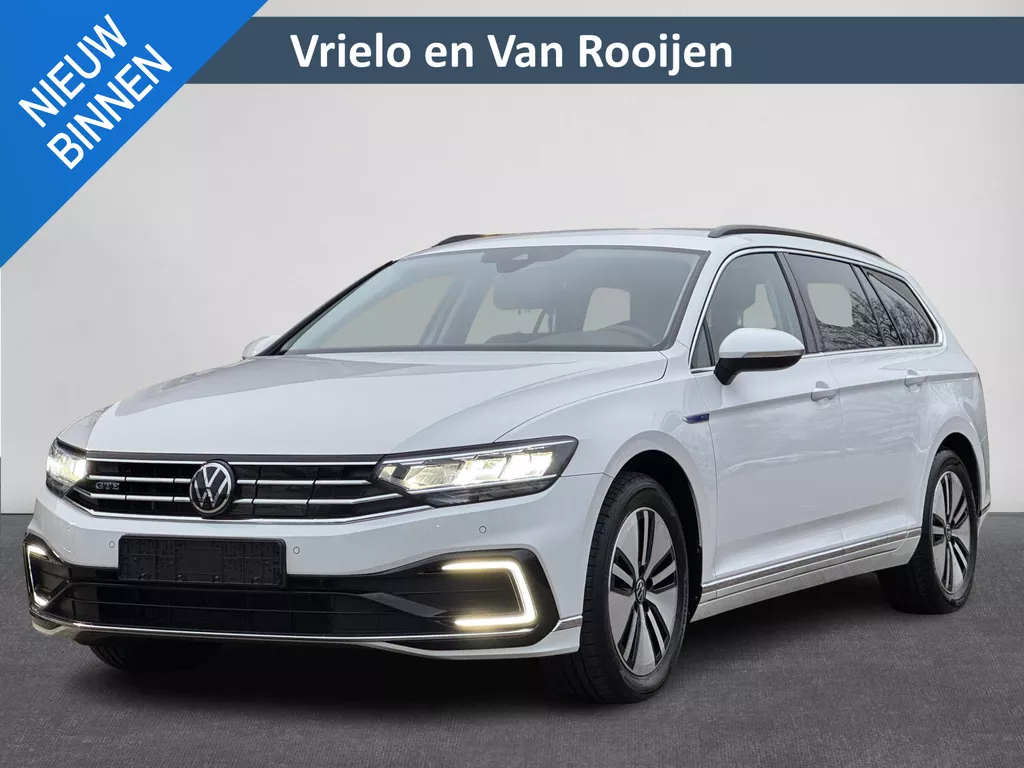 Volkswagen Passat Variant 1.4 TSI PHEV GTE Business | Camera | Cruise | Stoel verwarming | Carplay | ACC | Massage Funtie | LM velgen | ( Vesteging - Nieuwegein )