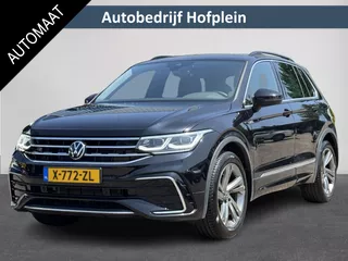 Volkswagen Tiguan 1.5 TSI R-Line Business Automaat | Matrix LED koplampen | Cruise control adaptief | Digitaal Dashboard | Climate Control | comfortstoelen | Apple Carplay/Android Auto | Parkeersensor voor/achter | 19" Lichtmetalen Velgen Volkswagen Tiguan 1.5 TSI R-Line Business Automaat | Matrix LED koplampen | Cruise control adaptief | Digitaal Dashboard | Climate Control | comfortstoelen | Apple Carplay/Android Auto | Parkeersensor voor/achter | 19" Lichtmetalen Velgen
