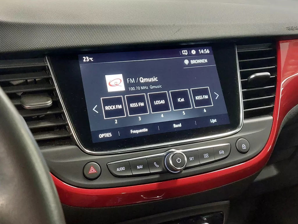 Opel Crossland 1.2 130 PK Turbo Automaat GS-Line | | Apple Carplay/Android Auto | LED Verlichting | 17"Lmv | Achteruitrijcamera  | Electronic Climate Control ( Vestiging - Vianen ) Opel Crossland 1.2 130 PK Turbo Automaat GS-Line | | Apple Carplay/Android Auto | LED Verlichting | 17"Lmv | Achteruitrijcamera  | Electronic Climate Control ( Vestiging - Vianen )