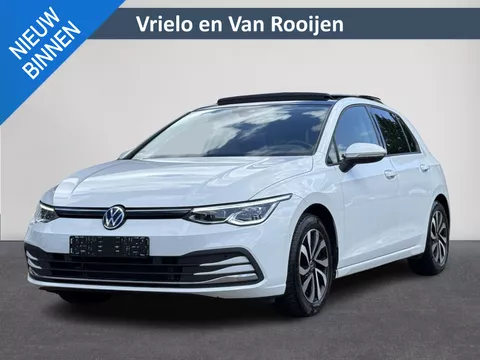 Volkswagen Golf 2.0 TDI Active | Pano | Stoel + Stuurverwarming | ACC | HUD | Navi | Camera | Trekhaak |( Vestiging - Nieuwegein ) Volkswagen Golf 2.0 TDI Active | Pano | Stoel + Stuurverwarming | ACC | HUD | Navi | Camera | Trekhaak |( Vestiging - Nieuwegein )