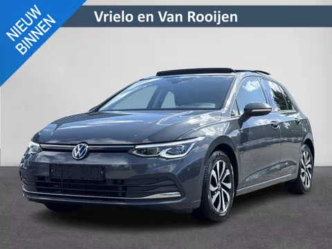 Volkswagen Golf 2.0 TDI Active | Pano | Stoel + Stuurverwarming | ACC | HUD | Navi | Camera | Trekhaak | ( Vestiging - Nieuwegein ) Volkswagen Golf 2.0 TDI Active | Pano | Stoel + Stuurverwarming | ACC | HUD | Navi | Camera | Trekhaak | ( Vestiging - Nieuwegein )