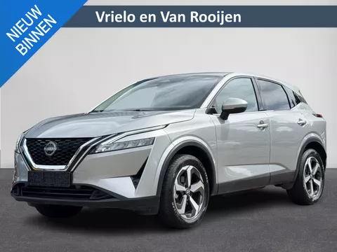 Nissan Qashqai 1.3 MHEV Xtronic N-Connecta 360 Camera | Navi | ACC | Clima | PDC ( Vestiging - Nieuwegein ) Nissan Qashqai 1.3 MHEV Xtronic N-Connecta 360 Camera | Navi | ACC | Clima | PDC ( Vestiging - Nieuwegein )