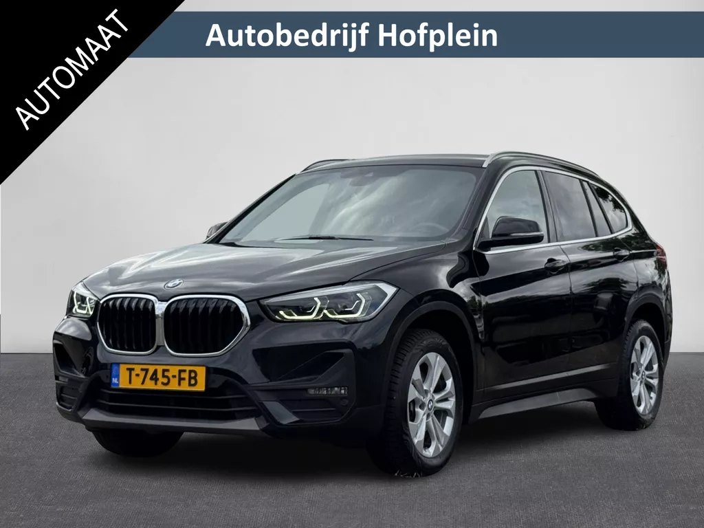 BMW X1 sDrive18iA High Executive | Cruise Control | Camera | Navigatie | Stoelverwarming | LM-Velgen | Climate Control | Elektrisch bedienbare Achterklep | Parkeer Sensoren voor en achter | LED Verlichting BMW X1 sDrive18iA High Executive | Cruise Control | Camera | Navigatie | Stoelverwarming | LM-Velgen | Climate Control | Elektrisch bedienbare Achterklep | Parkeer Sensoren voor en achter | LED Verlichting